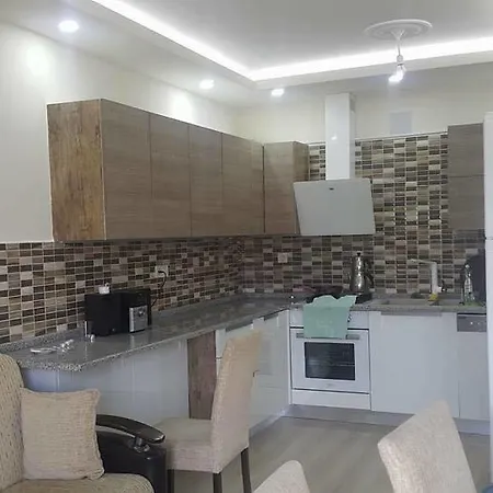 Doga Manzarali Vila Kusadası